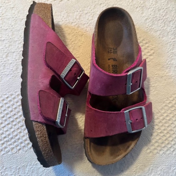 Pink Birkenstock Arizona sandals - Picture 3 of 5